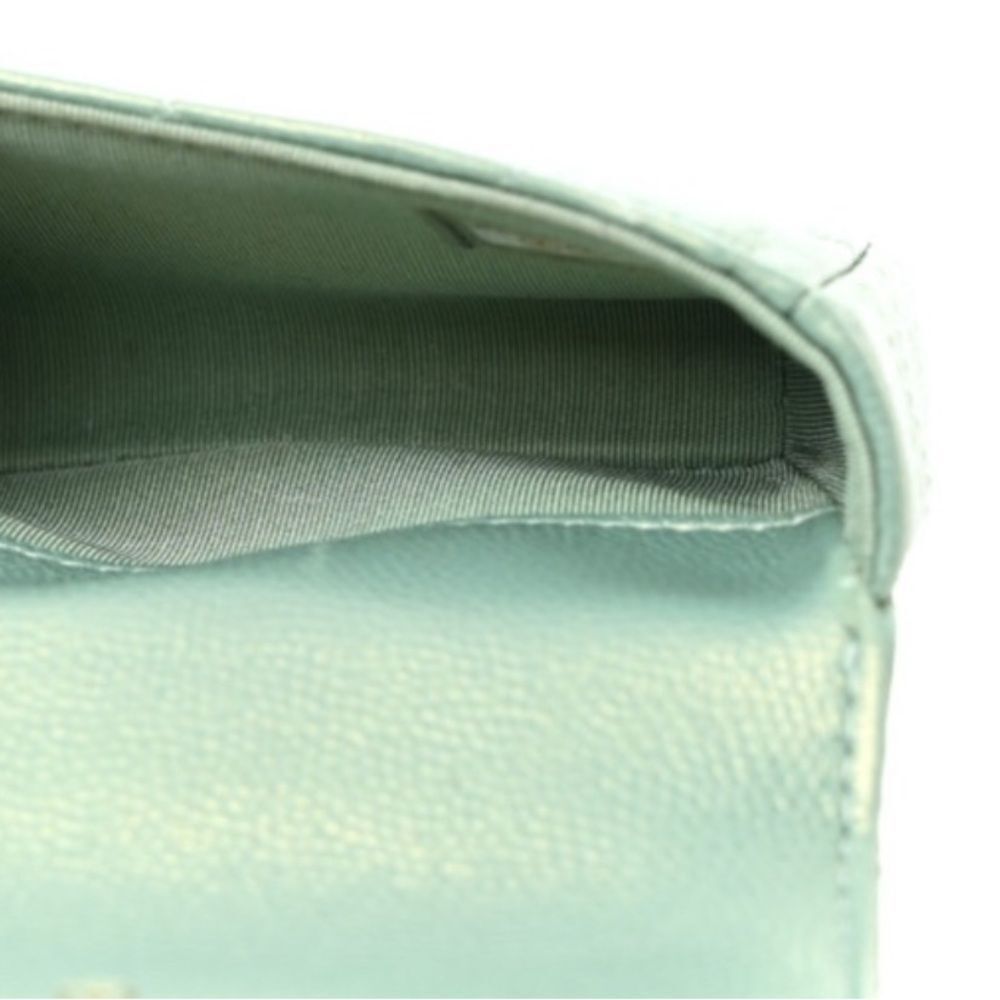 *CHANEL*โ2021 Iridescent Mint Green ๐Caviar๐ Quilted Pearl Micro WOC *NO TRADE* - Picture 11 of 12